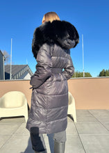 Načítať obrázok do zobrazovača galérie, Dámska páperová bunda “FURLA” Damska dlha paperova bunda Topkozuchy.sk
