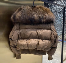 Načítať obrázok do zobrazovača galérie, Dámska oversize páperová bunda “ELIE” Topkožuchy.sk
