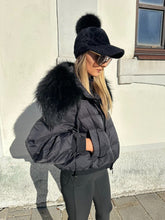 Načítať obrázok do zobrazovača galérie, Dámska oversize páperová bunda “ELIA” Dámska páperová bunda Topkozuchy.sk
