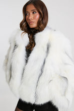 Načítať obrázok do zobrazovača galérie, Dámsky luxusný kožuch “MORITZ” Topkožuchy.sk
