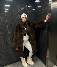 Načítať obrázok do zobrazovača galérie, Dámsky luxusný pravý kožuch “REVOLUTION” Dámsky luxusný pravý kožuch Topkozuchy.sk
