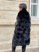 Načítať obrázok do zobrazovača galérie, Dámsky luxusný pravý kožuch “REVOLUTION” Dámsky luxusný pravý kožuch Topkozuchy.sk
