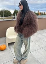 Načítať obrázok do zobrazovača galérie, Mongolský krátky kožuch “CLOE” damsky mongolsky kožuch Topkozuchy.sk
