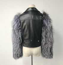 Načítať obrázok do zobrazovača galérie, Dámska luxusná pravá kožená bunda s pravou kožušinou CARLO Clothing Topkozuchy.sk
