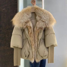 Načítať obrázok do zobrazovača galérie, Dámska páperová oversize bunda s pravou kožušinou ARIA Clothing Topkozuchy.sk
