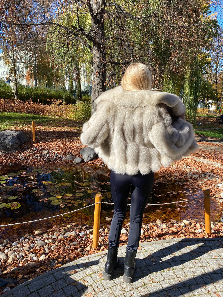 Dámsky luxusný pravý kožuch z líšky s golierom HERMS Clothing Topkozuchy.sk