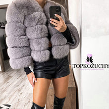 Načítať obrázok do zobrazovača galérie, Pravy dámsky kožuch z líšky SWEETGIRL Dámsky kožuch líška Topkozuchy.sk
